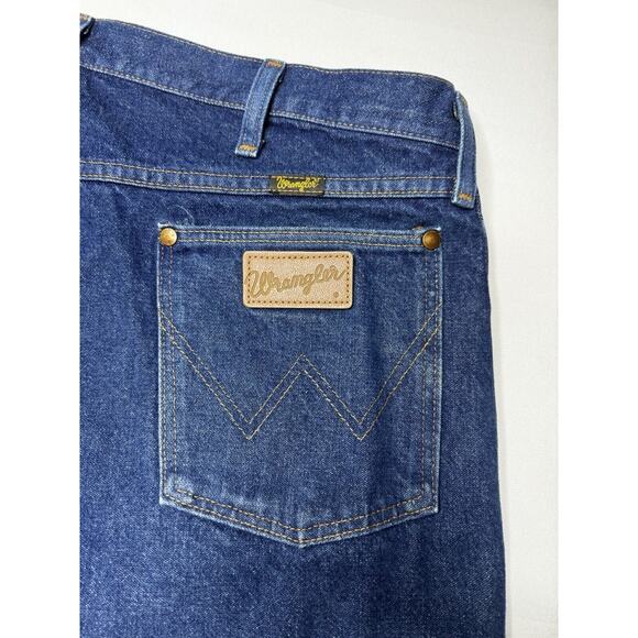 Wrangler 13MWZ Men's Regular Fit Straight Leg Western Blue Jeans - Size 40x31.5 - Picture 5 of 6